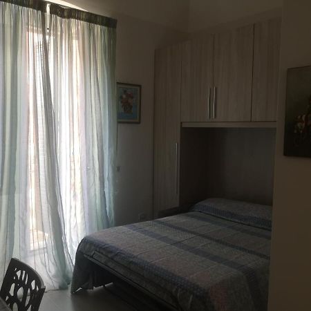 Ferienwohnung Casa Maria Taranto Exterior foto