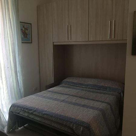 Ferienwohnung Casa Maria Taranto Exterior foto